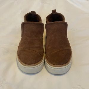 TOMS Paxton Slip-On Chukka Sneaker